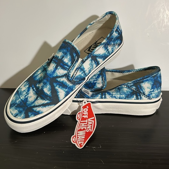 Vans Slip On Indigo Womens Size 8 Shoes Sneakers Blue White Tie Dye - Picture 5 of 8